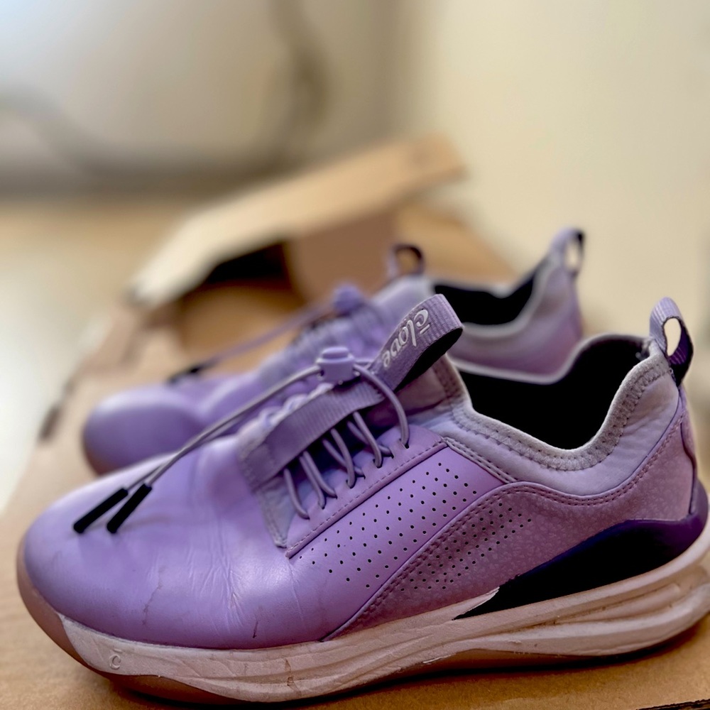 Clove lilac shoes